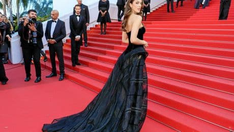 Antoine Dupont et Iris Mittenaere, les amoureux de la Croisette
