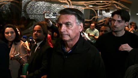 Brésil: Jair Bolsonaro menacé d'emprisonnement après la diffusion de déclarations sur les réseaux sociaux