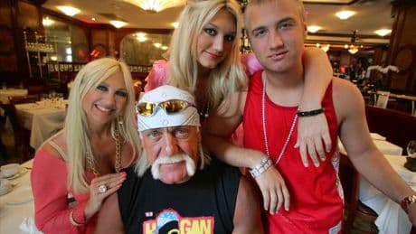 Hulk Hogan's dream of reconciling with estranged daughter in his final days: 'he held out hope'