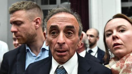 « Délinquant multirécidiviste » : Zemmour de nouveau devant les tribunaux pour incitation publique à la haine, à la violence ou à la discrimination