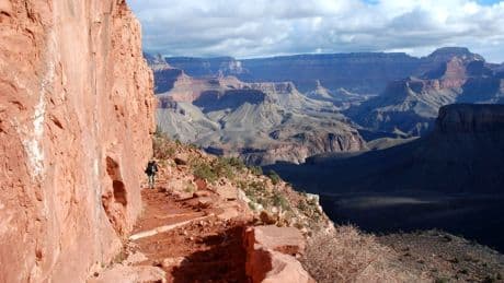 67-year-old man dies in extreme heat while hiking Grand Canyon