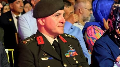 Terfi alamayan Paşa, sosyal medyadan gönderme yaptı!