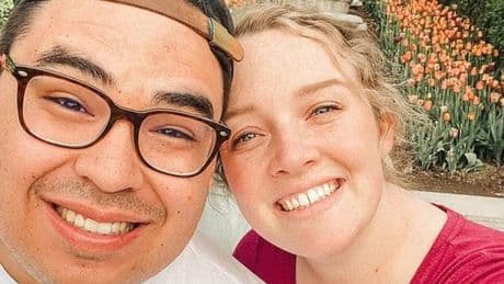 Social media star announces own death in pre-recorded video just weeks after first child's birth