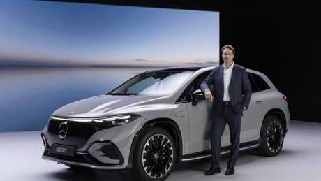 La industria del automóvil pide a la UE que copie a China e incluya los híbridos en el impulso contra las emisiones