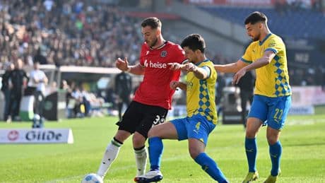 Irrer Aufstiegskampf - Hannover 96 drückt Braunschweig die Daumen