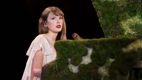 Taylor Swift says she was in a 'state of perpetual physical discomfort' while performing on the Eras Tour