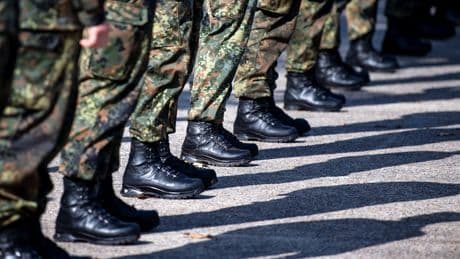 Militärdienst: Überraschend viele junge Leute wollen zur Bundeswehr