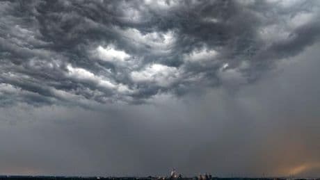 Wetter: Gewitter und Starkregen in NRW