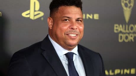 Ronaldo vende el Real Valladolid