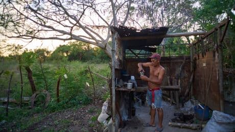 AP PHOTOS: Cuba's energy crisis forces families to find ingenious solutions to get by