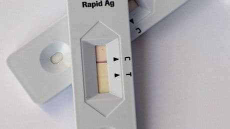 Catalunya avanza al 22 de septiembre el inicio de la vacunación contra la gripe y el covid y ampliará horarios en los CAP: "Queremos mejorar las tasas"