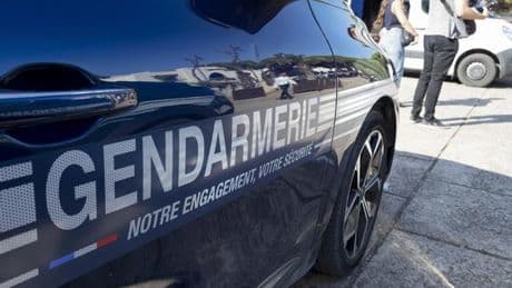 Un estudiante de 15 años mata a cuchilladas a una vigilante en un colegio de Francia