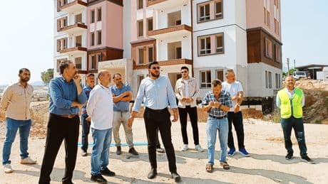 Denizli'de TOKİ inşaatında çalışan işçiler altı aydır alacaklı