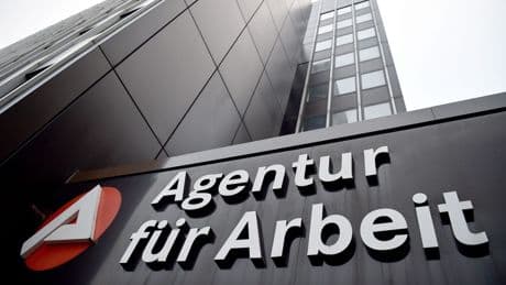 Arbeitslosengeld: Studie fordert kürzere Bezugsdauer für Ältere