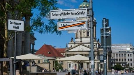 Berlin: Gericht stoppt Umbenennung der Mohrenstraße vorerst