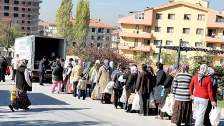 Sosyal yardıma ‘bir simit’ kadar zam