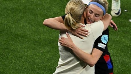Sarina Wiegman na nieuwe Houdini-act met Engeland: ’We moeten maar eens een film gaan maken’
