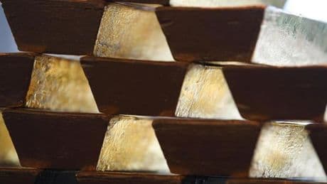 Chemikalie aus dem Schwimmbad entlockt Elektroschrott pures Gold