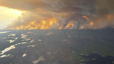 Winds push smoke from Canadian wildfires south into U.S. and worsen air quality