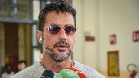 Evasione dagli arresti domiciliari, Fabrizio Corona condannato a Genova