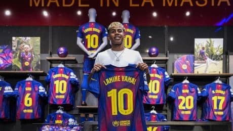 Lamine Yamal ya es el nuevo '10' del Barça
