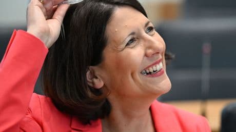 Übernahme: Ministerin sieht "Biotech-Champion von Weltformat" entstehen
