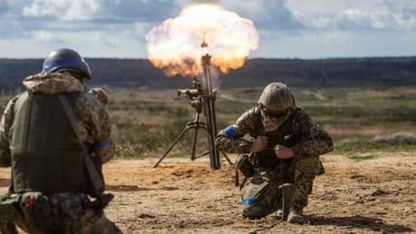 Guerra Ucraina-Russia, Trump prepara il primo pacchetto di aiuti da 50 milioni per Kiev: ci sono hardware e sistemi per la difesa