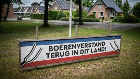 Bij nieuwe verkiezingen willen ze wel stemmen, maar waarop? Dat wordt ‘een hele puzzel’, zeggen ze in het Drentse Nijeveen