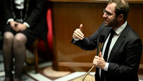 Les députés approuvent une relance massive du nucléaire