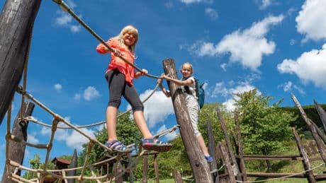 Bergtouren im August für alle Generationen: Wandern für Groß und Klein