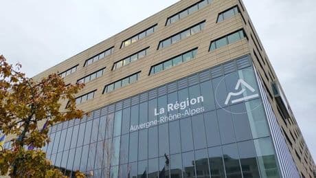 La justice ordonne à la région Auvergne-Rhône-Alpes de verser plus de 3 millions d'euros promis à Saint-Fons