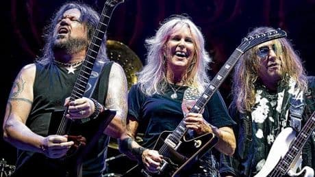 Tormenta de guitarras en el Music Legends