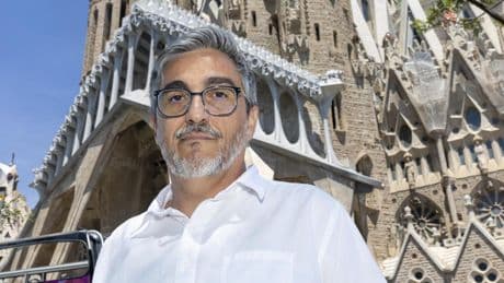 “‘És sant, és sant!’, se gritó en el populoso entierro de Gaudí”