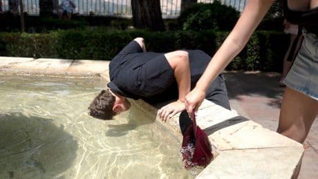 Heatwaves are making people age faster, study warns
