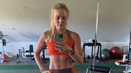 Das Training zahlt sich aus - Ski-Superstar Vonn zeigt ihr krasses Sixpack