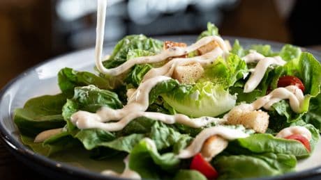Big Mac mal anders: So wird der Salat zum Highlight