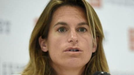 Mauresmo y la falta de partidos femeninos en la sesión nocturna: "Los hombres juegan tres sets"