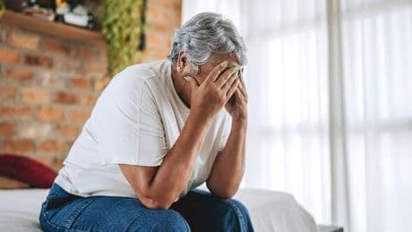 Tremors and 'spontaneous Parkinsonism' often linked to one dementia type