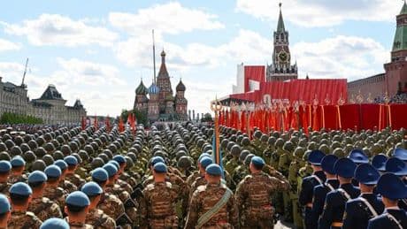 En direct, guerre en Ukraine : une parade militaire du 9-Mai à Moscou en présence de soldats de 13 pays, de la Chine à la Corée du Nord