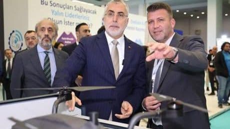 Bakan Işıkhan'dan 7. Verimlilik ve Teknoloji Fuarı'nı ziyaret