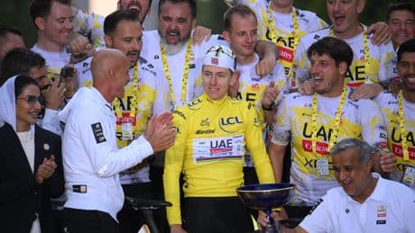 Tour-winnaar Tadej Pogacar definitief niet van start in Vuelta:  ’Mijn lichaam zegt dat ik moet rusten’