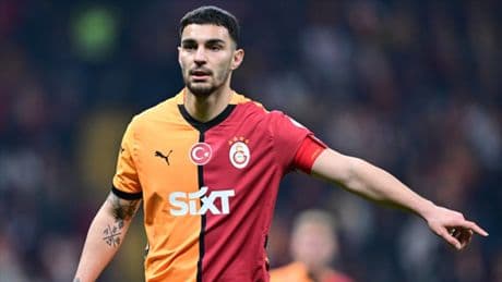 Kaan Ayhan 2 yıl daha Galatasaray'da!