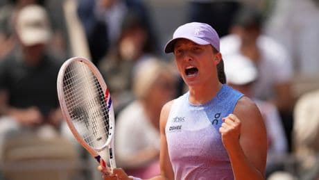 Iga Swiatek and Aryna Sabalenka set up blockbuster French Open semi-final clash