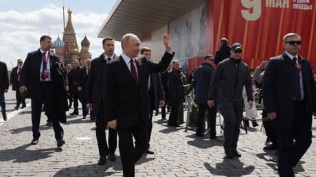 Video appears to show Putin's bodyguards armed with a handheld anti-drone interceptor