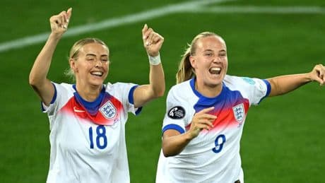 Inglaterra se da un homenaje contra Gales para pasar a cuartos