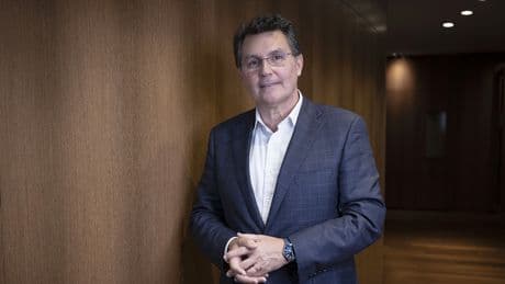 Olivier Roussat, DG de Bouygues : « Les grandes entreprises vivent mal d'être systématiquement la cible de l'imagination financière de nos dirigeants »