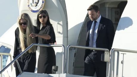 JD Vance escorts Charlie Kirk’s casket to Phoenix aboard Air Force Two