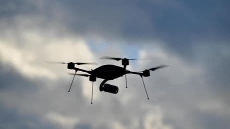 Draguignan: un homme interpellé alors qu'il livrait du crack et de la cocaïne par drone dans la prison