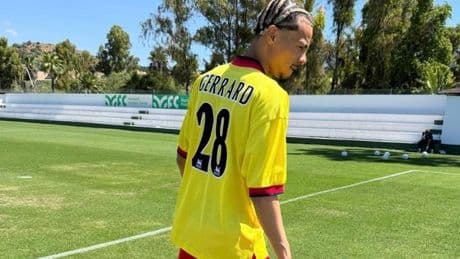 Hugo Ekitike explains why he wore a Steven Gerrard shirt before signing for Liverpool