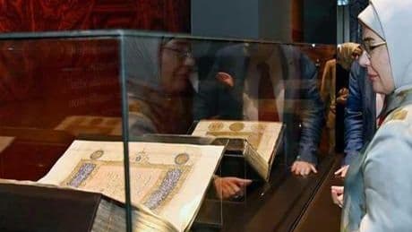 Emine Erdoğan, 'Anadolu Selçukluları Sergisi'ni ziyaret etti
